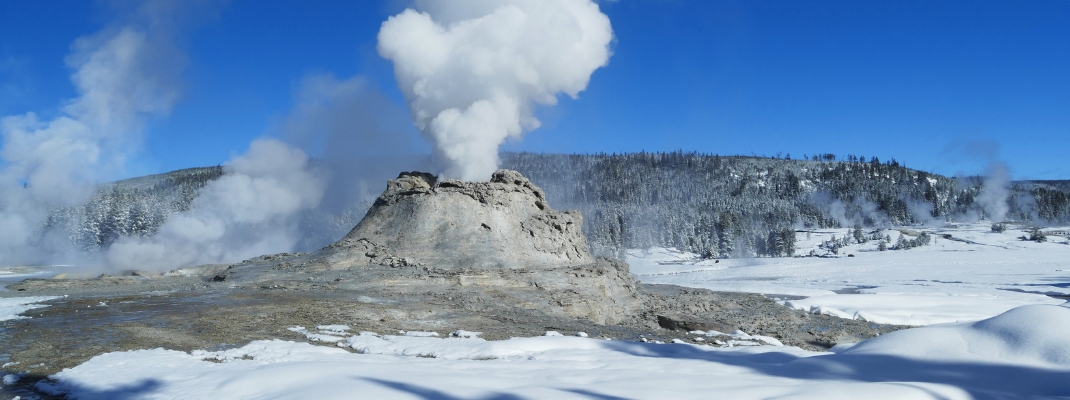 Castle Geyser eruption