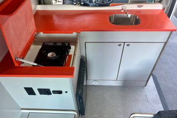 Beeva Camper - Kitchen